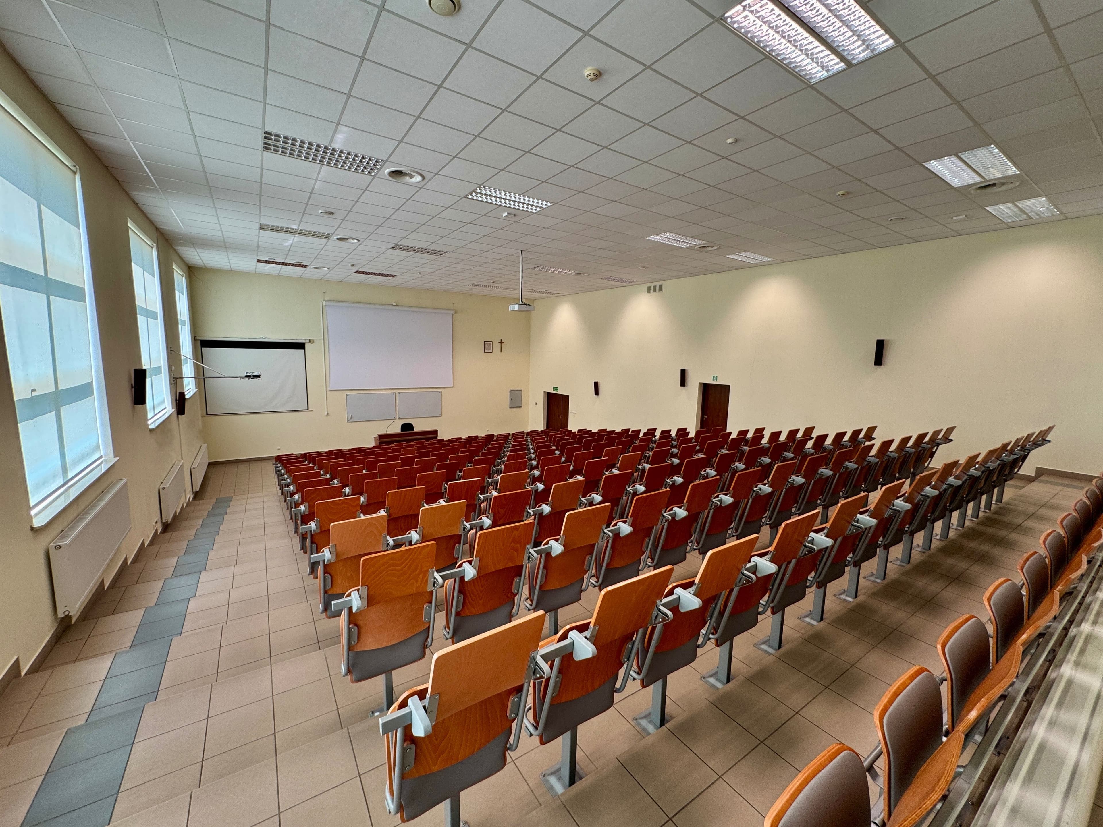 Zdjęcie galerii do artykułu Aula wykładowa 2