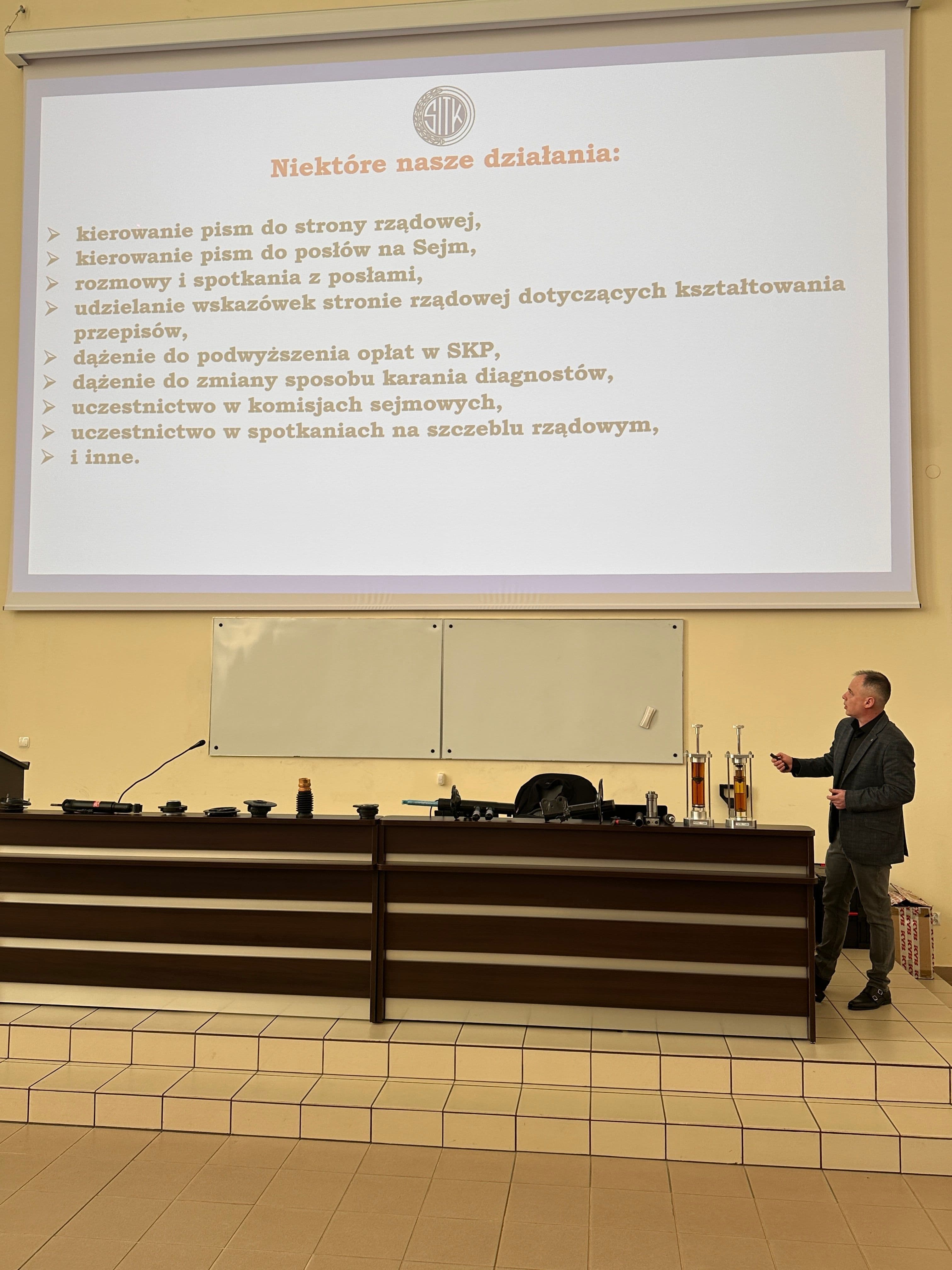 Zdjęcie galerii do artykułu Nowoczesne technologie w służbie bezpieczeństwa - Za nami eksperckie szkolenie z KYB Europe