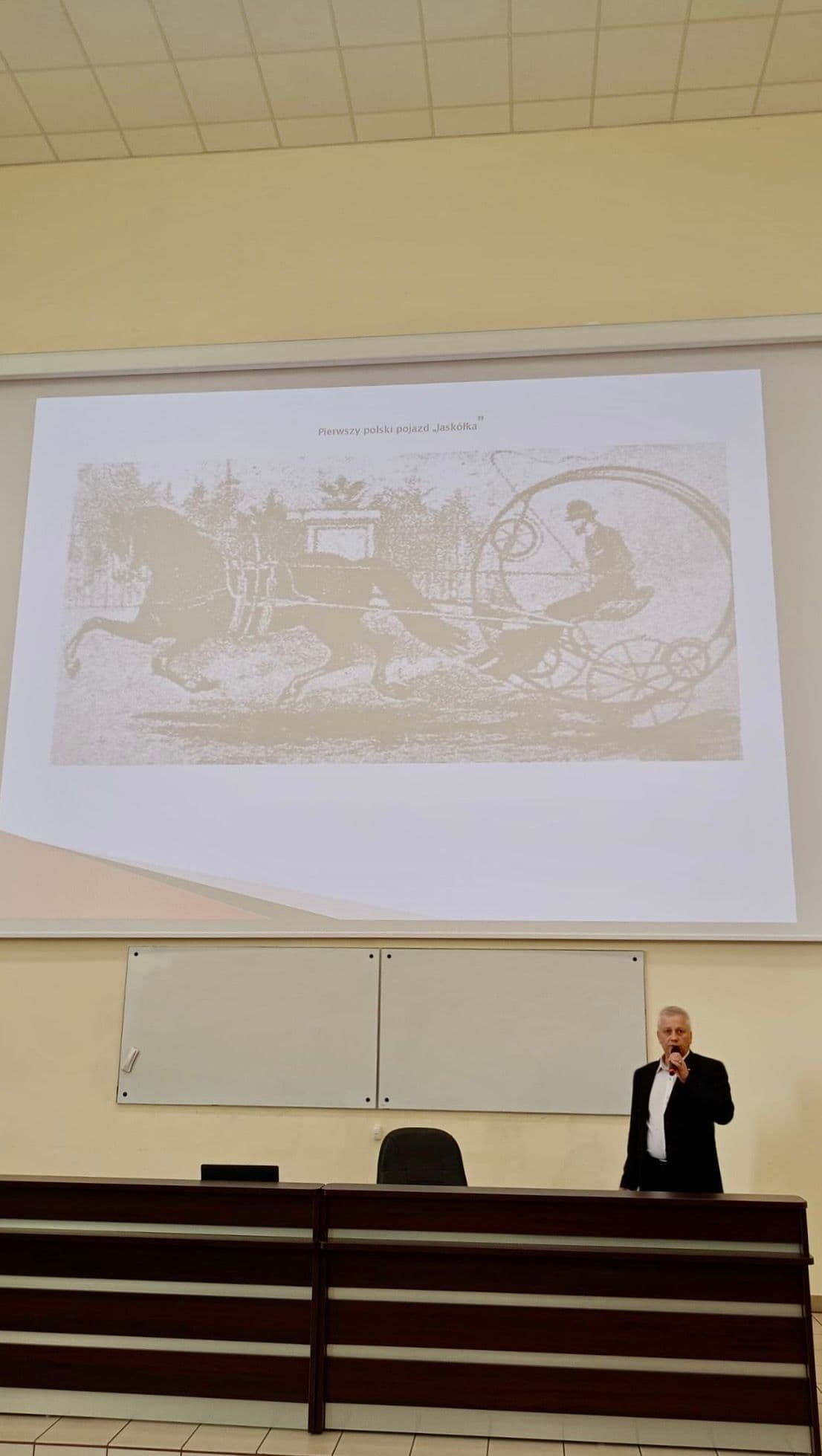 Zdjęcie galerii do artykułu Uczniowie ZSL w Leżajsku z wizytą w Podkarpackiej Szkole Wyższej w Jaśle