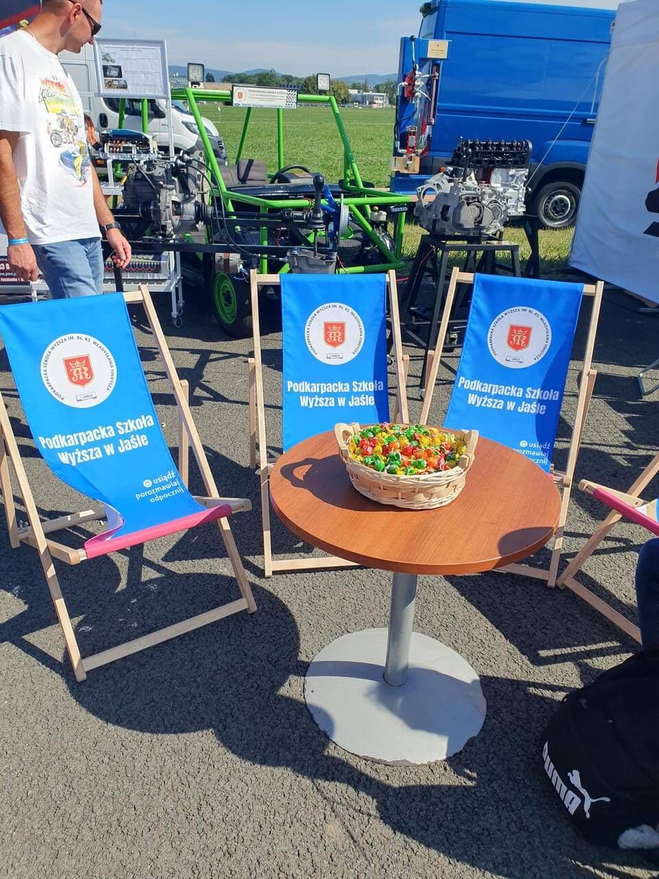 Zdjęcie galerii do artykułu Podkarpacka Szkoła Wyższa w Jaśle na eventach motoryzacyjnych 2024