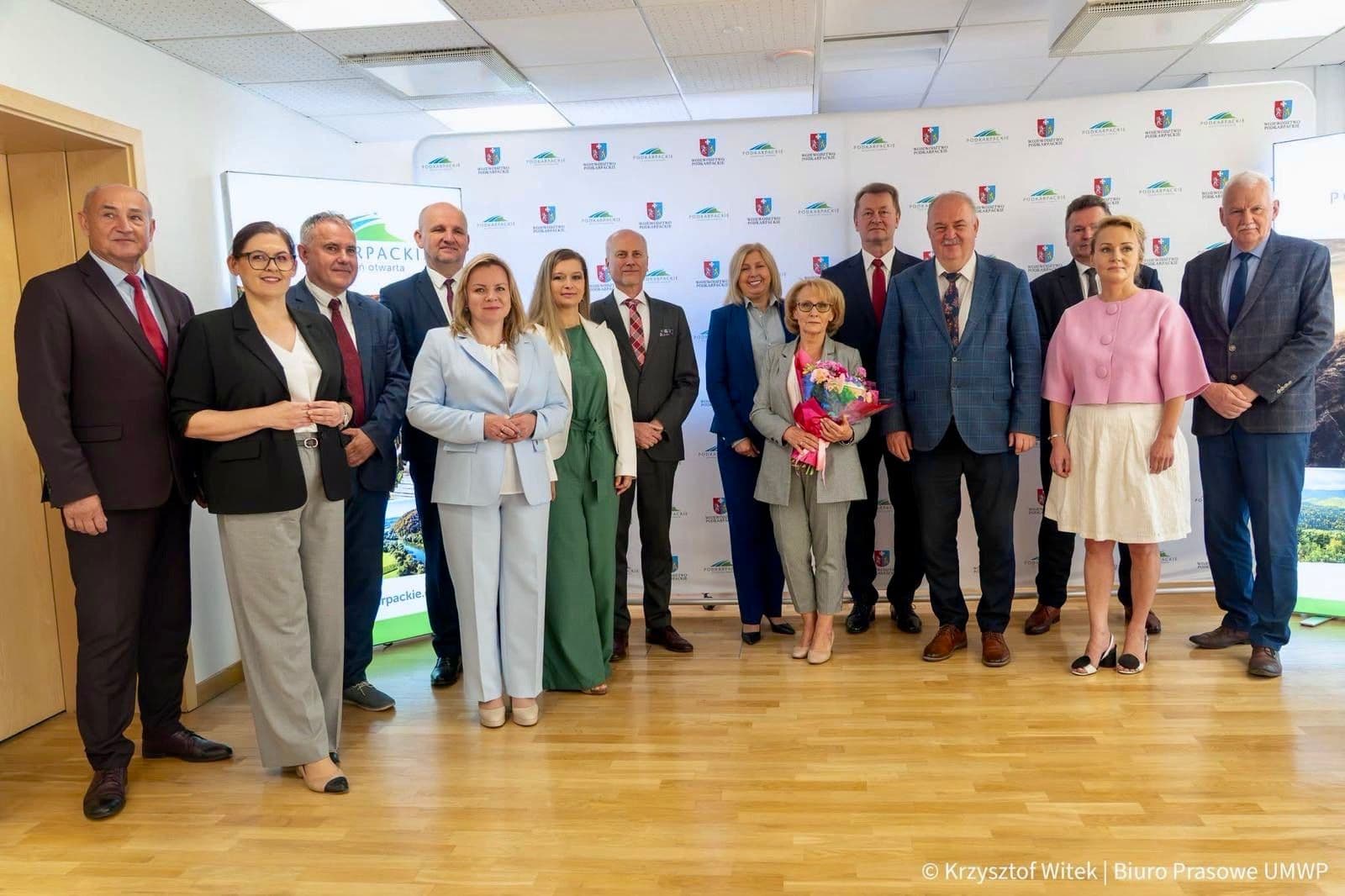 Zdjęcie galerii do artykułu Inwestycja w nowoczesne kształcenie. Podkarpacka Szkoła Wyższa w Jaśle z dotacją Województwa Podkarpackiego na utworzenie pracowni 3D