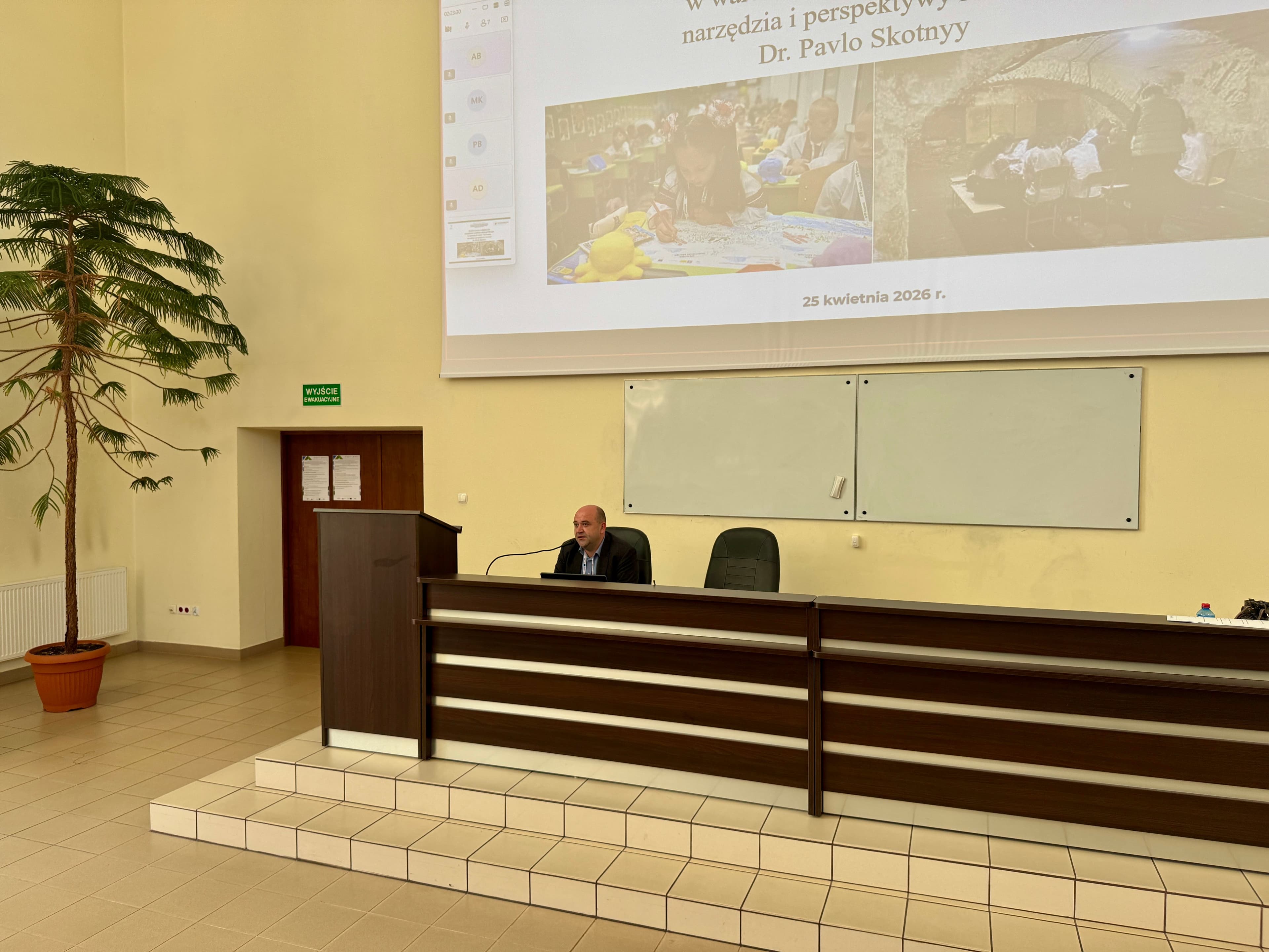 Zdjęcie galerii do artykułu Podsumowanie Międzynarodowej Konferencji Naukowej: Rozwój Podkarpacia w XXI wieku