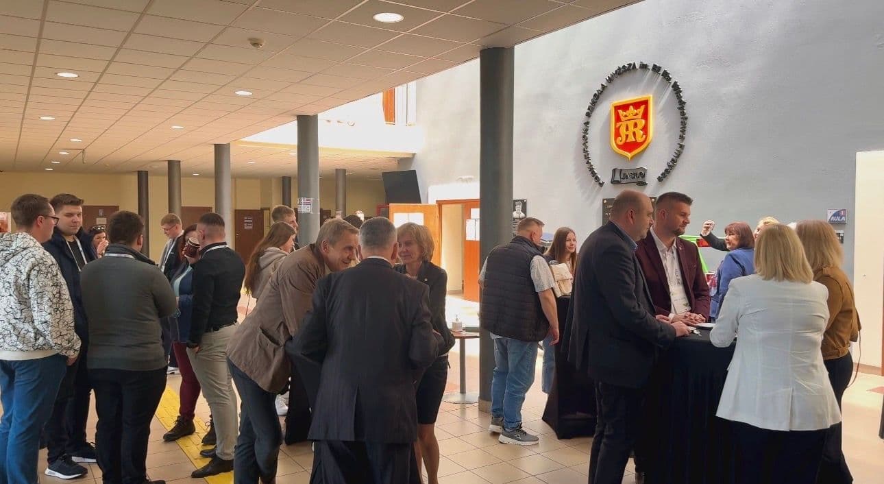 Zdjęcie galerii do artykułu Podsumowanie Międzynarodowej Konferencji Naukowej: Rozwój Podkarpacia w XXI wieku