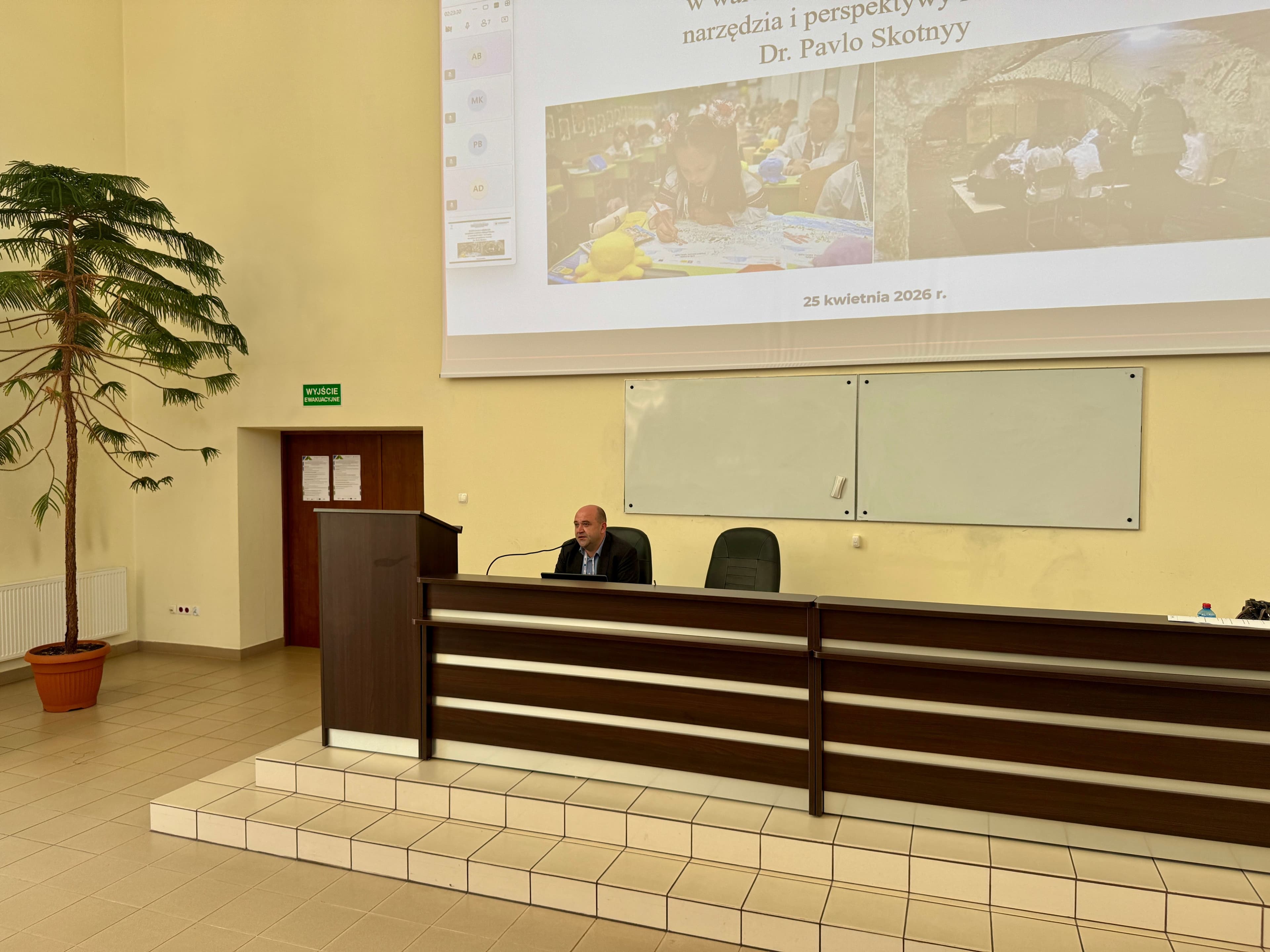 Zdjęcie galerii do artykułu Podsumowanie Międzynarodowej Konferencji Naukowej: Rozwój Podkarpacia w XXI wieku