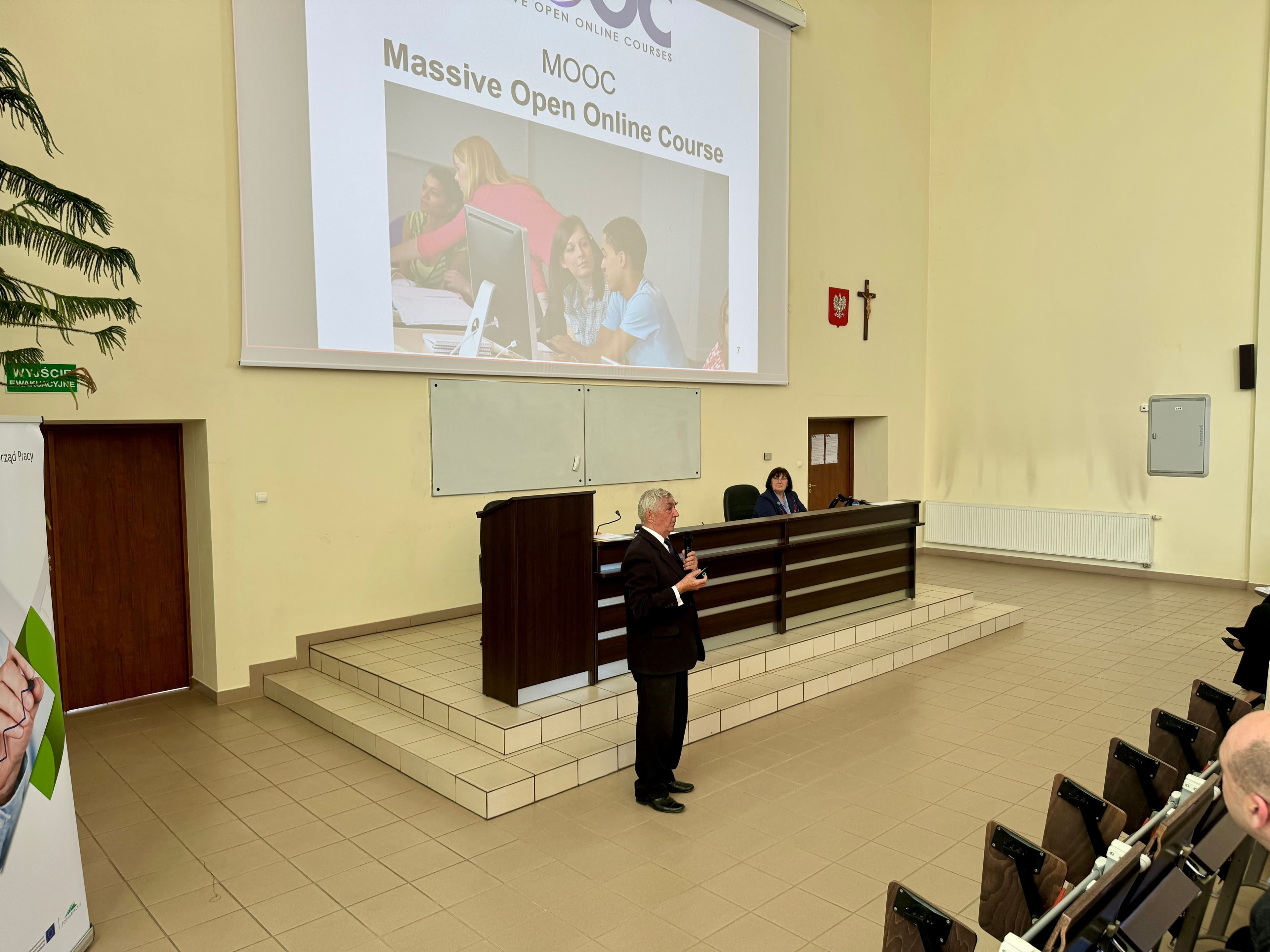 Zdjęcie galerii do artykułu Podsumowanie Międzynarodowej Konferencji Naukowej: Rozwój Podkarpacia w XXI wieku