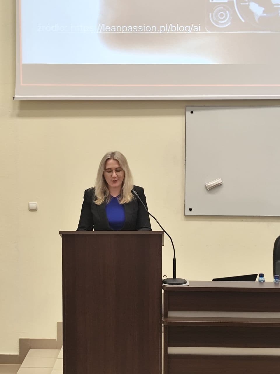 Zdjęcie galerii do artykułu Podsumowanie Międzynarodowej Konferencji Naukowej „Wyzwania społeczno-gospodarcze dla Polski w XXI wieku”