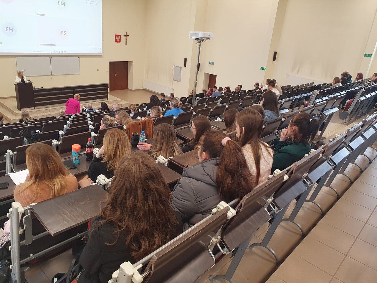 Zdjęcie galerii do artykułu Podsumowanie Międzynarodowej Konferencji Naukowej „Wyzwania społeczno-gospodarcze dla Polski w XXI wieku”