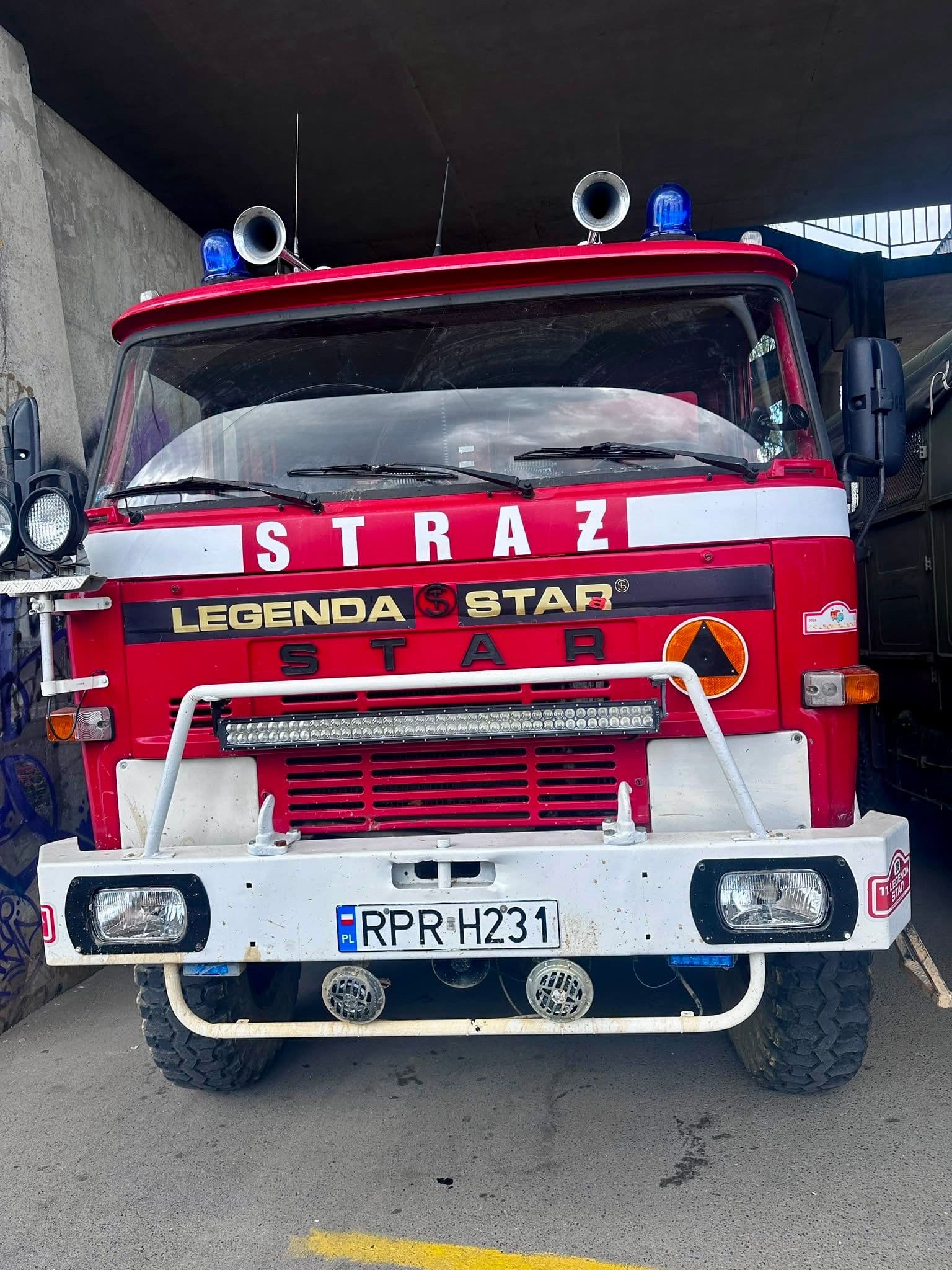 Zdjęcie galerii do artykułu Reprezentacja Podkarpackiej Szkoły Wyższej na 12. zlocie „Legenda Stara”