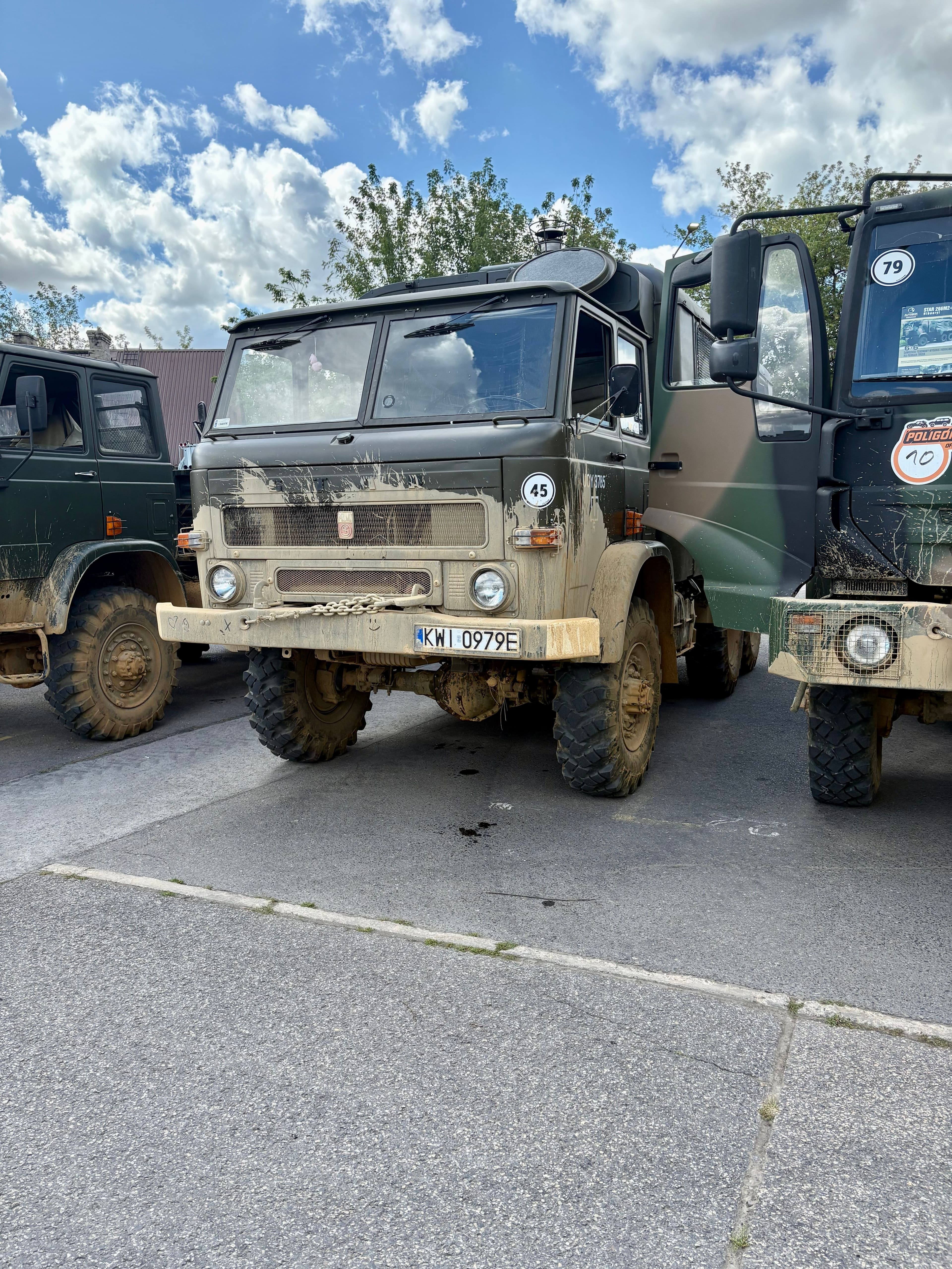 Zdjęcie galerii do artykułu Reprezentacja Podkarpackiej Szkoły Wyższej na 12. zlocie „Legenda Stara”