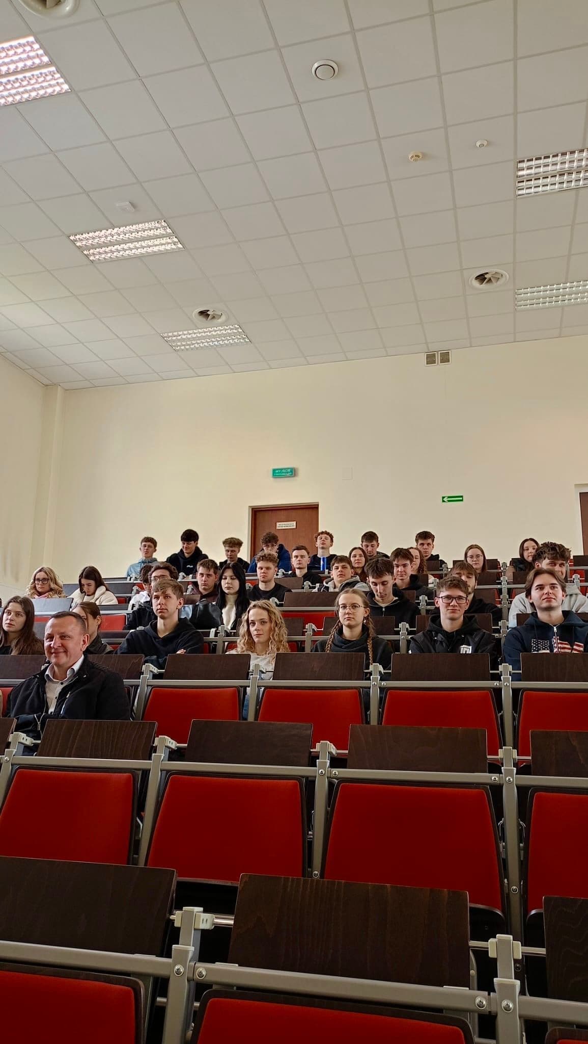 Zdjęcie galerii do artykułu Uczniowie ZSL w Leżajsku z wizytą w Podkarpackiej Szkole Wyższej w Jaśle