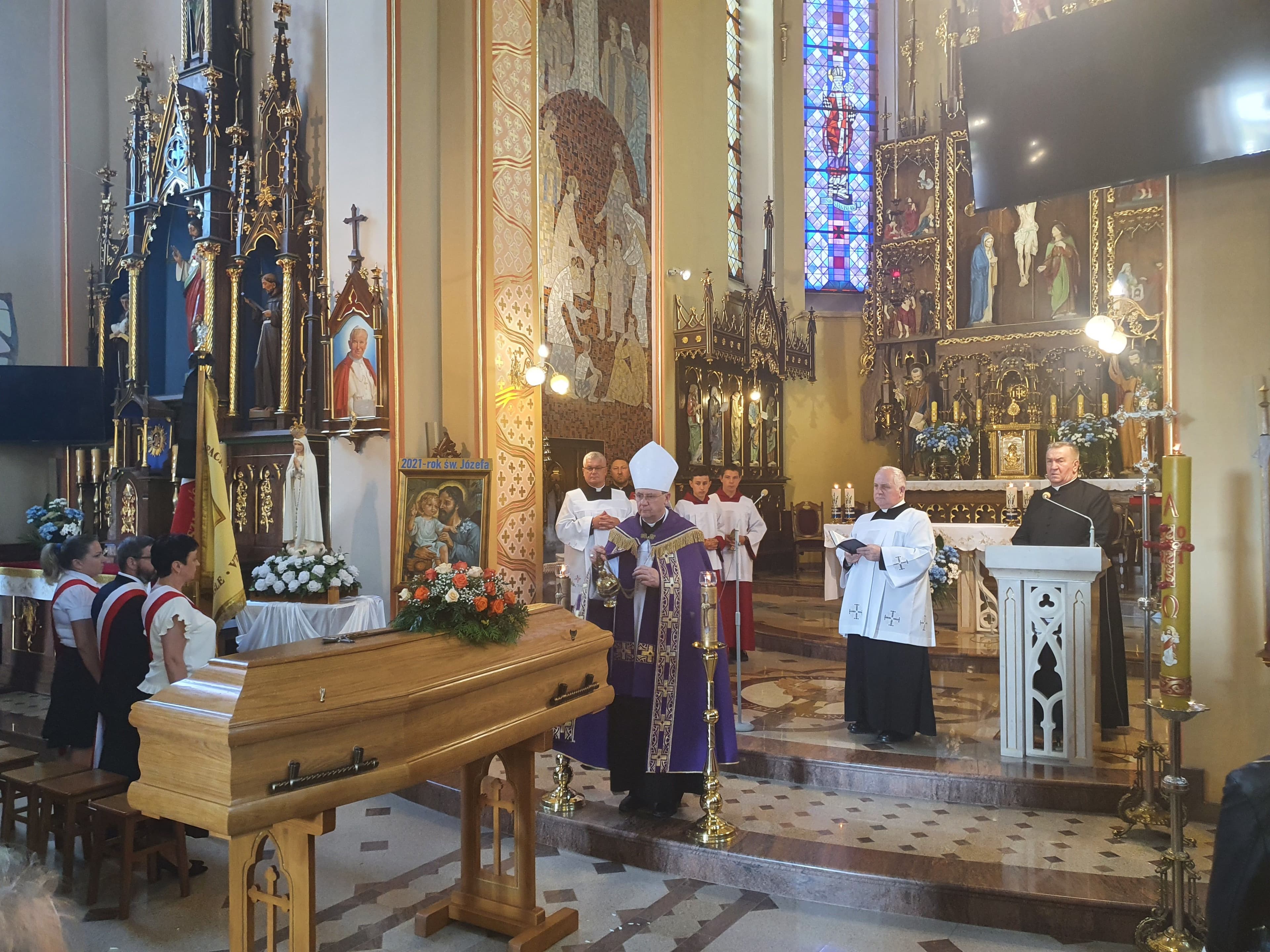 Uroczystość pogrzebowa prof. nadzw. dr. inż. Stanisława Polańskiego, Rektora Podkarpackiej Szkoły Wyższej im. bł. ks. Władysława Findysza w Jaśle