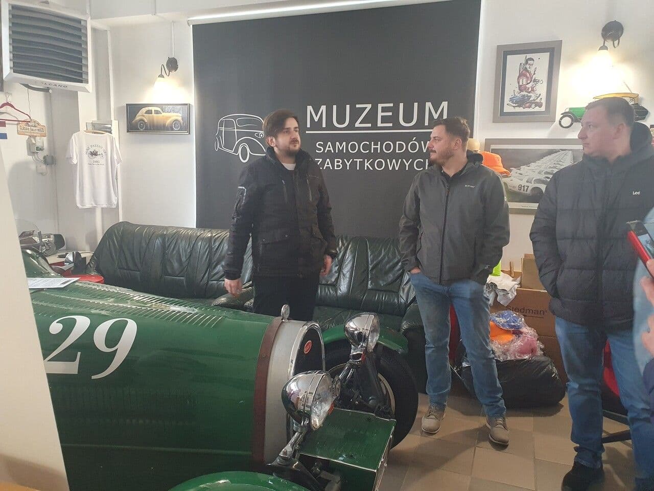 Zdjęcie galerii do artykułu Wyjazd studentów kierunku Transport do dwóch muzeów