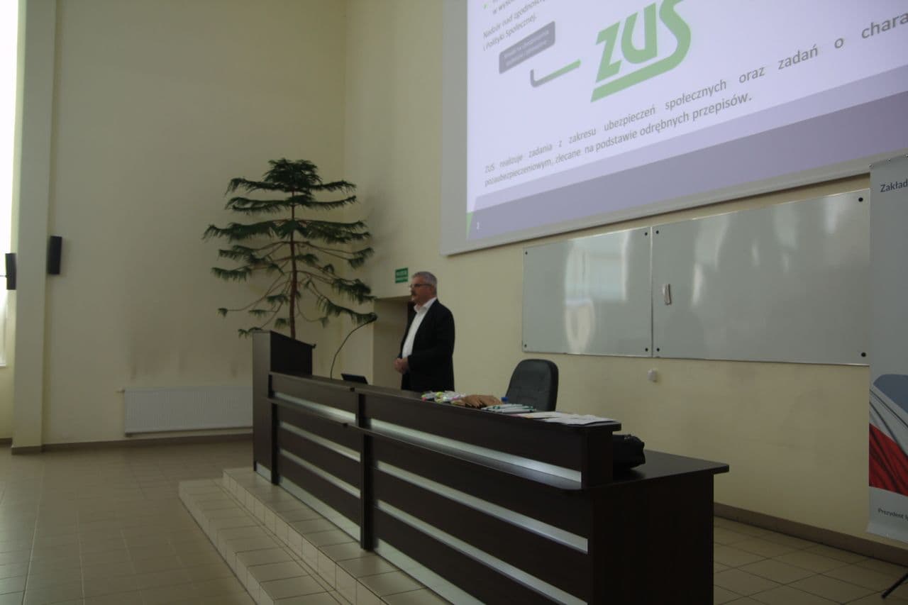 Zdjęcie galerii do artykułu Wykład ZUS-u na temat ubezpieczeń społecznych w dobie elektronizacji