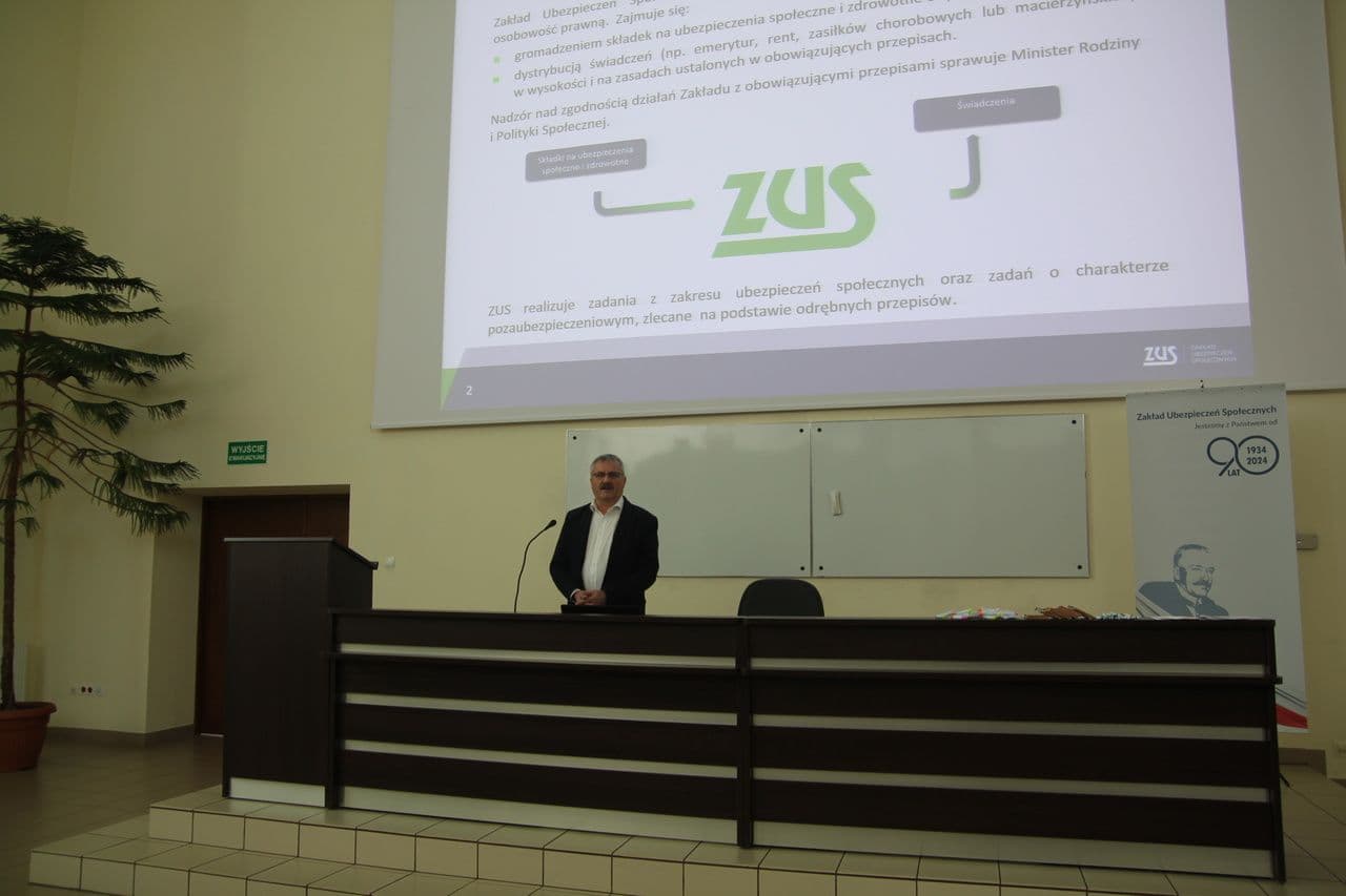 Zdjęcie galerii do artykułu Wykład ZUS-u na temat ubezpieczeń społecznych w dobie elektronizacji